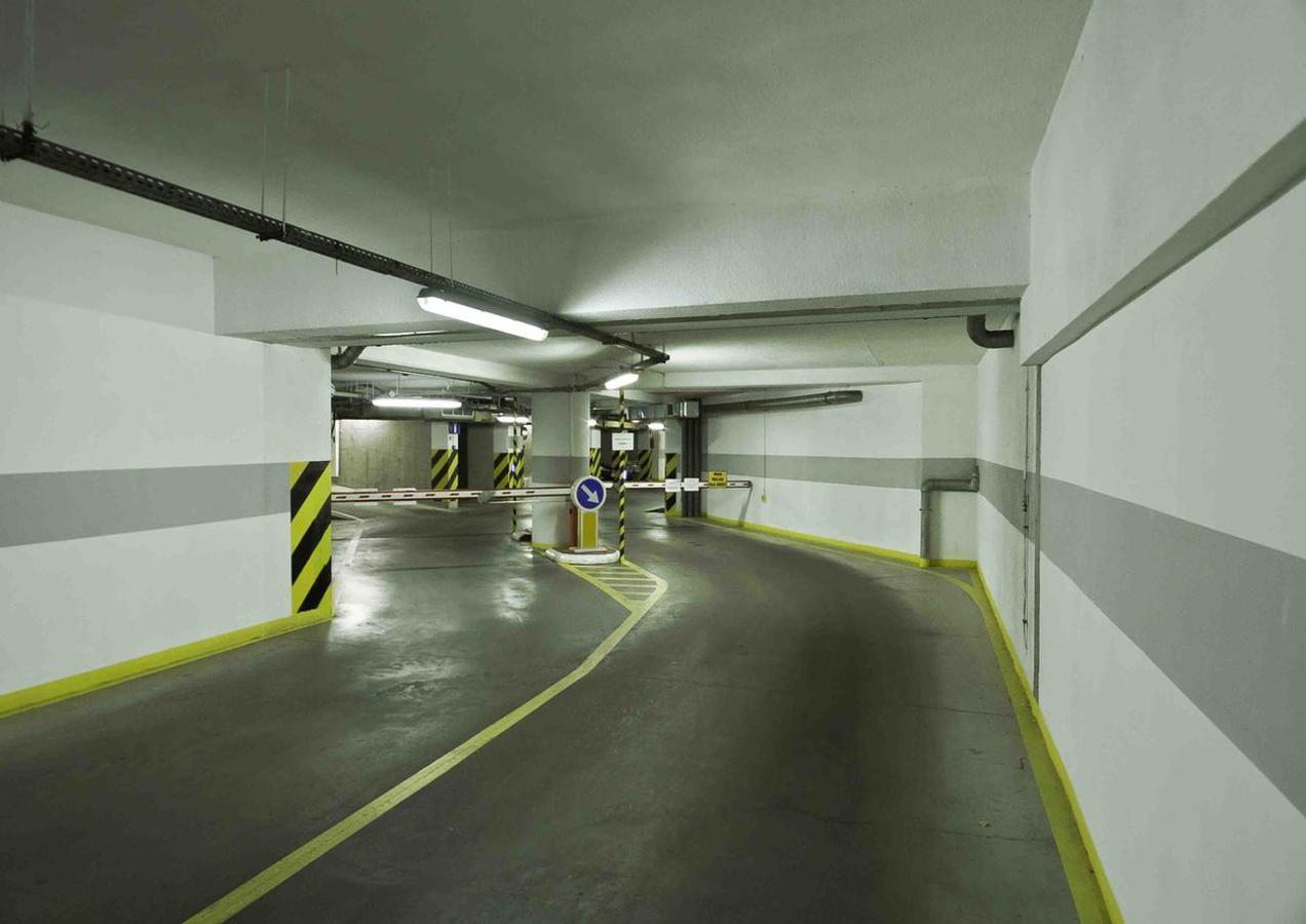 Lucka Superior Z Tarasem Lägenhet Warszawa Exteriör bild